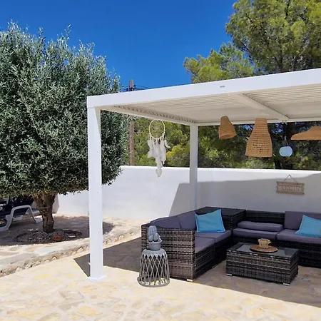 Amira Villa