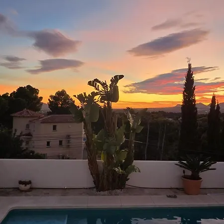 Amira Villa Altea